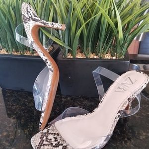 ZARA SANDALS‼ PRICE FIRM ‼